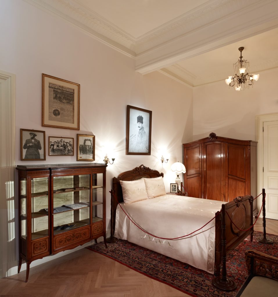 Pera Palace Hotel’in Kalplerimizde Ayrı Bir Yeri Olan 101 Numaralı Odası’nın (Atatürk’ün Odası) Hikâyesi
