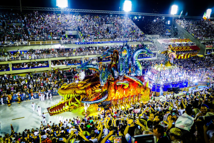 Rio-Karnavalı-e1582880038174