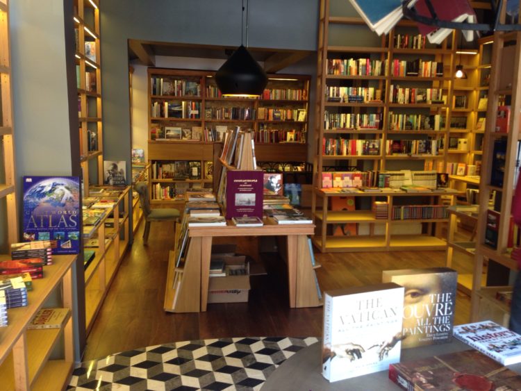 Minoa Cafe Bookstore