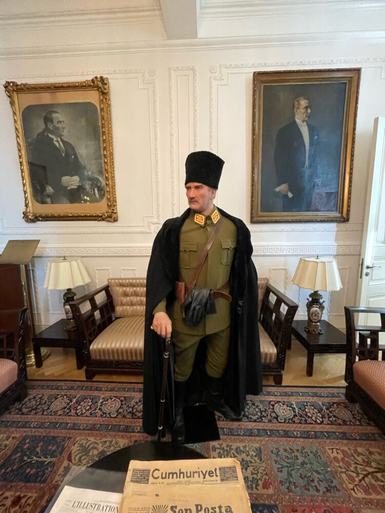 Atatürk Odası