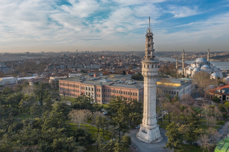 beyazıt tower outdoor view