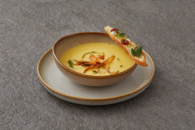 Kış Ayının Vazgeçilmez Çorbasını Arayanlara: Portakallı Enginar Çorbası