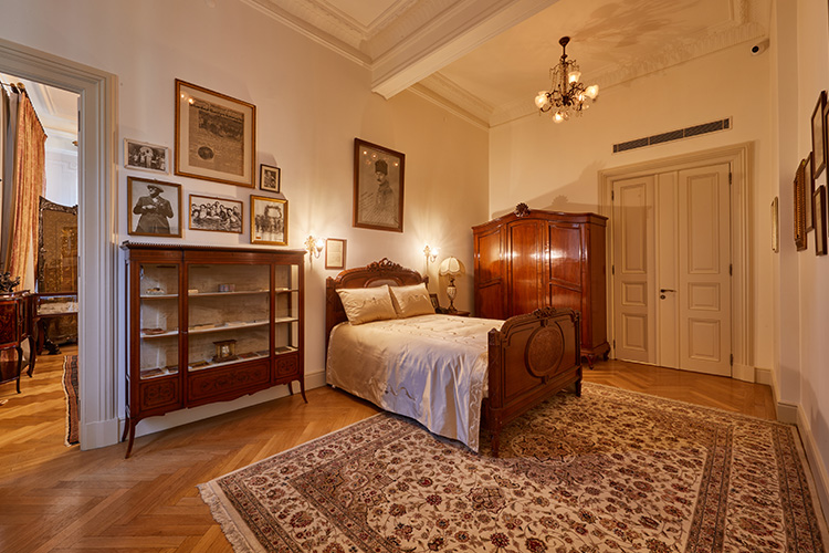 A Journey Through History in Atatürk Museum Room