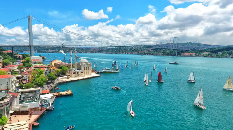 İstanbul'da Seyahat Etmek